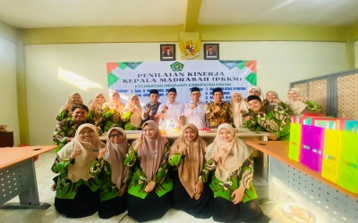 Alhamdulillah Sukses! Kegiatan Penilaian Kinerja Kepala Madrasah (PKKM) di MI Al-Azhar Menganti Tahun 2023