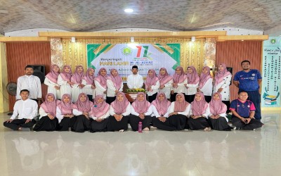 Gelar Peringatan Hari Lahir Ke-11 Tahun MI Al-Azhar Menganti, Sebagai Madrasah Sains, Unggul dan Berprestasi